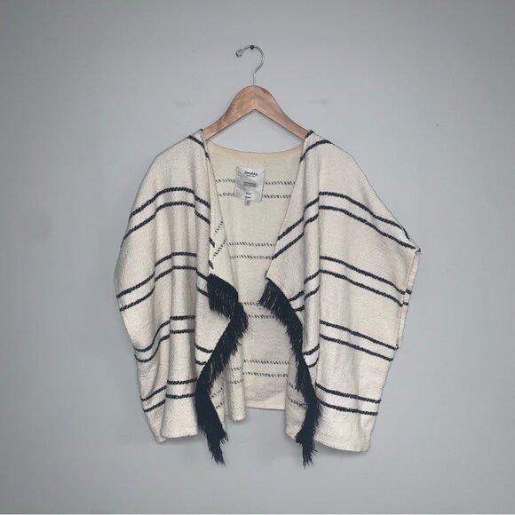 Bershka Poncho Cape Sweater‎ Size Medium  White Striped Outerwear Collection - Picture 2 of 7